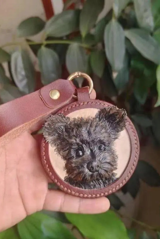 Handmade Leather Pet Portrait Keychain | Custom Engraved Pet Memorial Gift - BuddyCopies